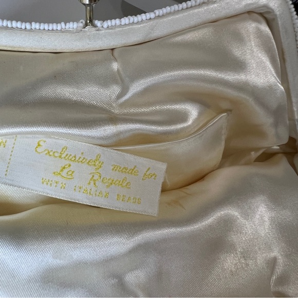 VINTAGE Le Regale | Beaded Pastel Clutch - Picture 5 of 8